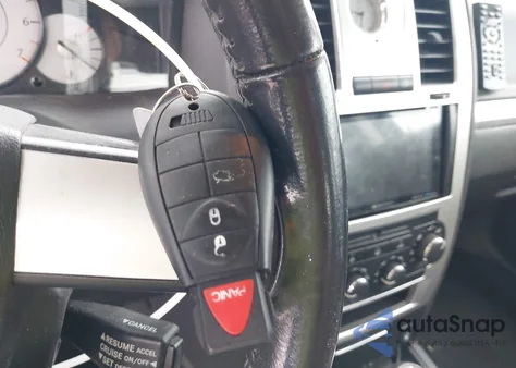 2009 Chrysler 300 Touring из США, поврежденный, VIN 2C3LA53VX9H565576